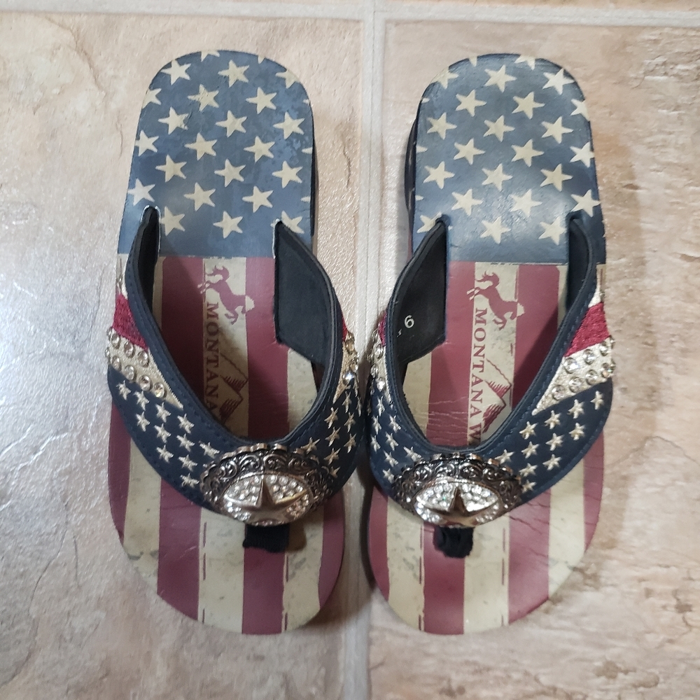 Montana west flip flops